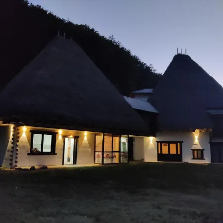 Holiday home Casa Catrinei *