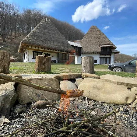 Casa Catrinei Holiday home *