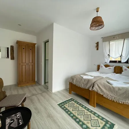 Holiday home Casa Catrinei Valeni (Salaj)